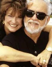 Dexter Yager's Instagram, Twitter & Facebook