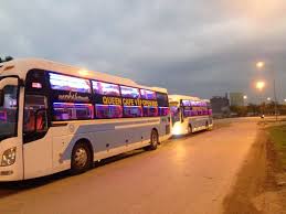 Hung thanh, queen cafe bus and camel travel operate regular services, depart from hanoi at 6:30 pm, 6:30 pm 7:30 pm respectively. Huáº¿ Há»™i An