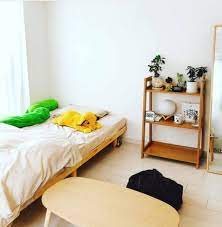 落ち着くと感じる部屋の特徴とインテリアの選び方 ワンルームでも実践できる 落ち着く部屋の作り方とは 落ち着く部屋 インテリア 部屋