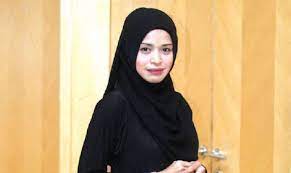 See more picture malaysian celebrities, gossip, gossip girl, entertainment news. Produksi Layan Macam Sampah Noor Khiriah Berhenti Berlakon Rotikaya Beautifulnara Gosip Artis Malaysia Terkini