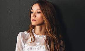 Η φωτογραφία που ανέβασε η ιωάννα μετά το 8ο χειρουργείο. Iwanna Pappa Aytos Einai O Antras Poy Ths Exei Klepsei Thn Kardia Kai Prokeitai Na Pantreytei Photo Eretikos Gr