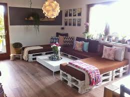 Roomtour Wohnzimmer Paletten Couch Mobel Aus Paletten Einrichten Und Wohnen