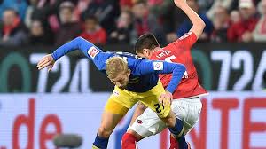 Der däne baut seine torquote gegen die mainzer damit aus. Rb Leipzig Verspielt Gegen Fsv Mainz 05 Die Rest Chance Auf Den Meistertitel Sportbuzzer De