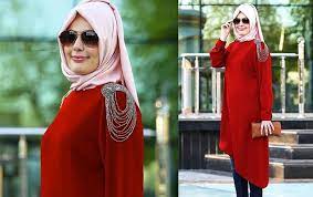 A Dan Z Ye Kirmizi Tesettur Kombinleri Nurfeza Moda Stilleri Moda Giyim