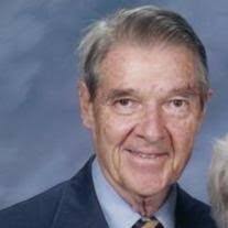 Kristy Bohl's Instagram, Twitter & Facebook