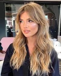 9 Best Fall Hair Trends That Will Inspire Your Next Look Ecemella Hair Styles Honey Blonde Hair Long Hair Styles