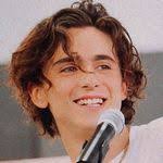 Lila Ingram's Instagram, Twitter & Facebook