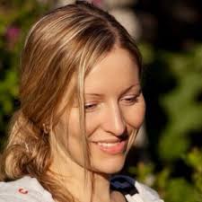 Ella Carson (@ellacarson02)