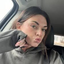 Asia Moss (AsiaMoss@)