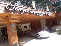 Www Classic Car Tours De Impressionen Unserer Touren Singer Sporthotel Berwang Touren Oldtimer Mieten Luxusautos