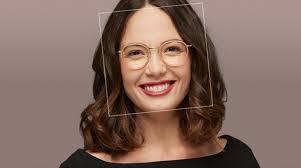 Julia Bergen's Instagram, Twitter & Facebook