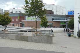 Om frölunda torg om oss historia parkering tillgänglighet lediga tjänster kontakt hitta hit. Frolunda Torg Wikipedia