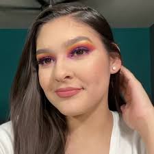 A little bit of more color🌈, ~, ~ @jamescharles x @morphebrushes pallete,  ~Brushes: @morphebrushes @luxiebeauty , ~Brows: @anastasiabeverlyhills ,  ~Foundation: @hudabeauty , ~Blush: @elfcosmetics , ...