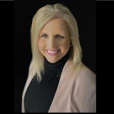 Colleen Abbott (@cabbott81)