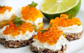 Caviar: दुनिया की सबसे महंगी चीजों में से एक है ये फूड, कीमत और फायदे कर  देंगे हैरान - News AajTak