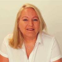 Tracie Langley's Instagram, Twitter & Facebook