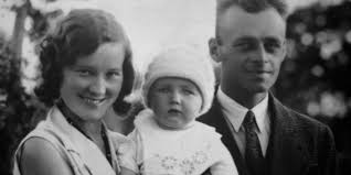 The story of how witold pilecki volunteered to enter auschwitz, exposed its horrors to the world, and then actually managed to escape in 1943. Witold Pilecki Zdjecia I Cytaty