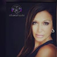 Mayra Fernandez's Instagram, Twitter & Facebook