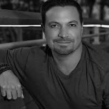 Richard Botto's Instagram, Twitter & Facebook