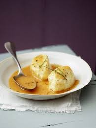 Les Vrais Quenelles Natures Lyonnaises Recette Recettes De Cuisine Quenelle Recette Et Quenelles De Brochet