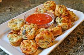 Whole Wheat Pizza Puffs Recipe These Look So Fun Delicious Simple And Healthy Yumm Recipes Food Freezable Meals