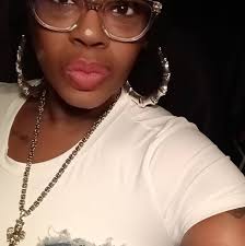 Deja and Antwon visit their baby, Atarah