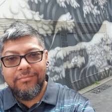 LA karens are something else man Why are you yelling at me cuz you don't  know how to drive