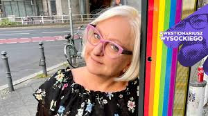 Ewa Wanat: Wywalmy Kościół z naszych serc, łóżek i polityki! Marzę o Polsce  bez wstydu