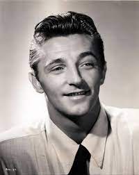 Robert Mitchum 1944 Vintage Actor Ernest Bachrach Mitchum Celebrities Male Gents Hair Style