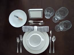 Setting a formal dinner table may seem complicated, it's actually not that hard if you're armed with the art of table setting is actually simple once you understand a few basics. How To Set Your Dinner Table For Any Occasion Holidappy