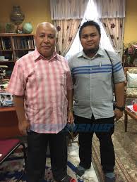 Komposer terkenal yang pernah mencipta lagu untuk ramai artis popular malaysia, datuk adnan abu hassan, 57, telah meninggal dunia pukul 2.17 pagi tadi. Gambar 2 Ulama Berbasikal Hassan Din Tersenyum Mynewshub