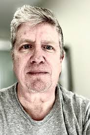 Robin Kepler's Instagram, Twitter & Facebook