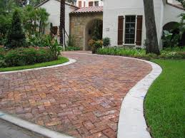 This Would Be Awesome For The Driveway We Have Now Brick Paver Driveway Brick Driveway Driveway Landscaping