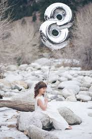 Beach Birthday Photoshoot Ideas For Adults Birthday Photos Number Balloon Kids Photography Birthday Photoshoot Birthday Pictures Girl Birthday