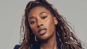 Sophia Brown's Instagram, Twitter & Facebook