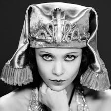 Aaron Cobham as Oviedo in The Spanish Princess.