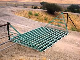 To be fair, we also did not conceive of a simple way to bend a 16' cattle panel, so for our own peace of mind and to meet our needs — which is to just figure it out ourselves instead of following a pattern. Cattle Guards