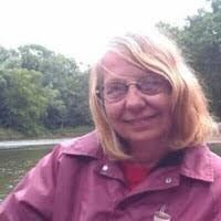 Pamela Bonelli's Instagram, Twitter & Facebook