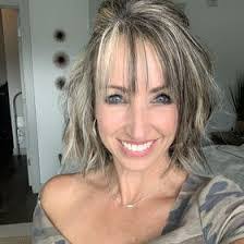 Jenifer Snider's Instagram, Twitter & Facebook