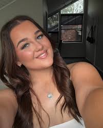 E L L A (@ella._.mcbride) • Instagram photos and videos