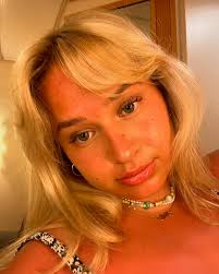 jules (@julianna.feliciani) • Instagram photos and videos