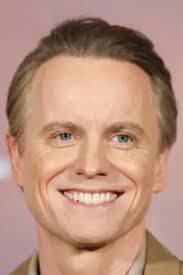 Welcome to the Wayne (TV Series 2017–2019)