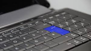 Como se saca el arroba en una laptop asus. Como Activar El Teclado Numerico Al Iniciar Windows 10 Paso A Paso