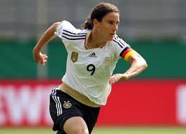Top 10 Best Female Soccer Players Of All Time Female Soccer Players Soccer Players Soccer
