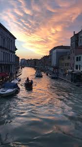 Book your accommodation in venice now. Wallpaper Iphone Venice Italy