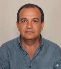 11 de marzo de 2025 es designado nuevo comandante para el Cuerpo de  Bomberos de La Villa del Rosario El abogado y Coronel Gerardo Chacín, fue  designado como nuevo comandante del Cuerpo