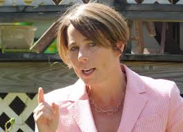 Maura Healey touts Clinton in Exeter visit