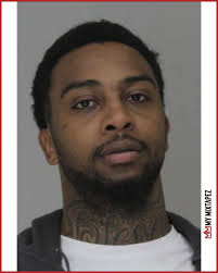 Photos of Zeethewizard and his alleged day-one friend, Dameian Roberson,  have surfaced after Roberson's recent arrest, in which he is charged with  k*l*ing the rapper 😳