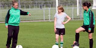 Voor nieuws en ondersteuning van het nederlandse voetbal. 8tibdxpfwlvjvm