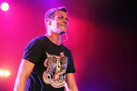 Brad Arnold Of 3 Doors Down 3 Doors Down Women T Shirts For Women